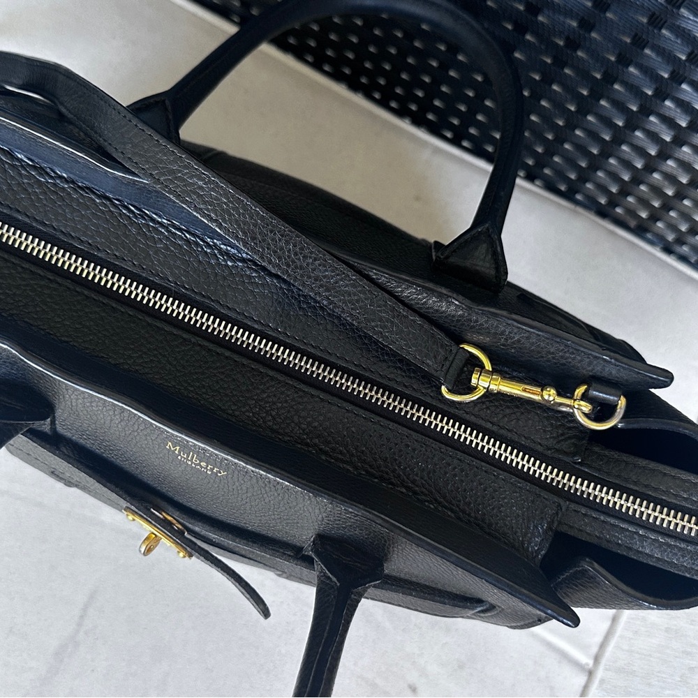 Mulberry Black Pebbled Leather Tote with Gold Hardware - Picture 3 of 12